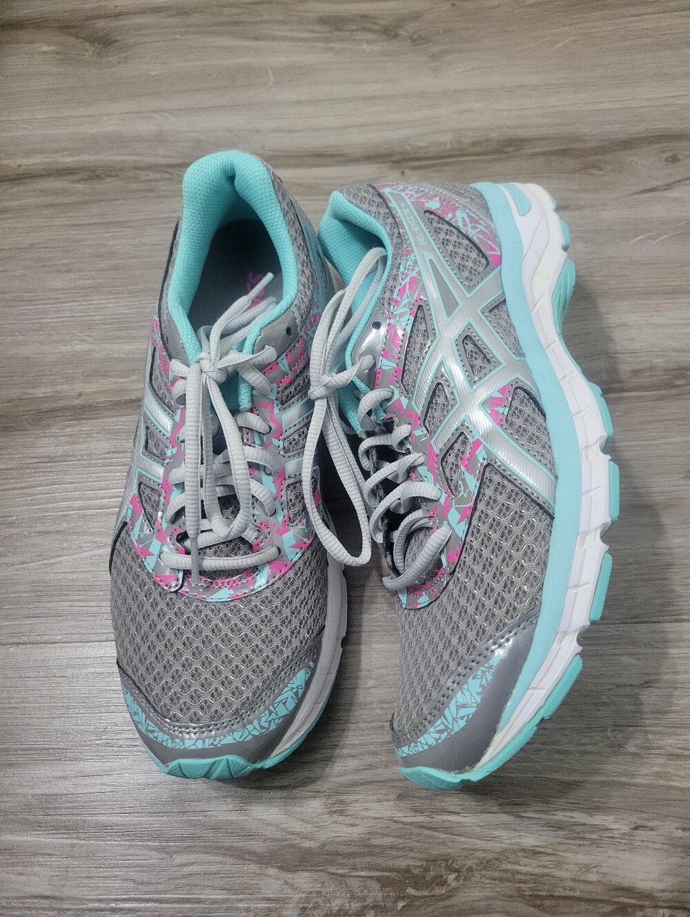 ASICS Women's Gel-Excite 4 running shoes Size 9